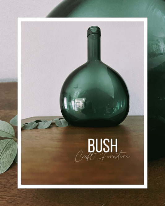Kelly Green Vase - Bush Craft Furniture